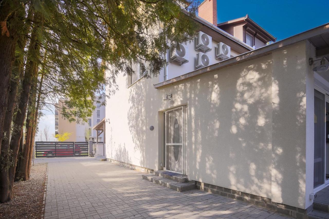 Apartmán Galerius Pihenohaz By Bltn Siófok Exteriér fotografie
